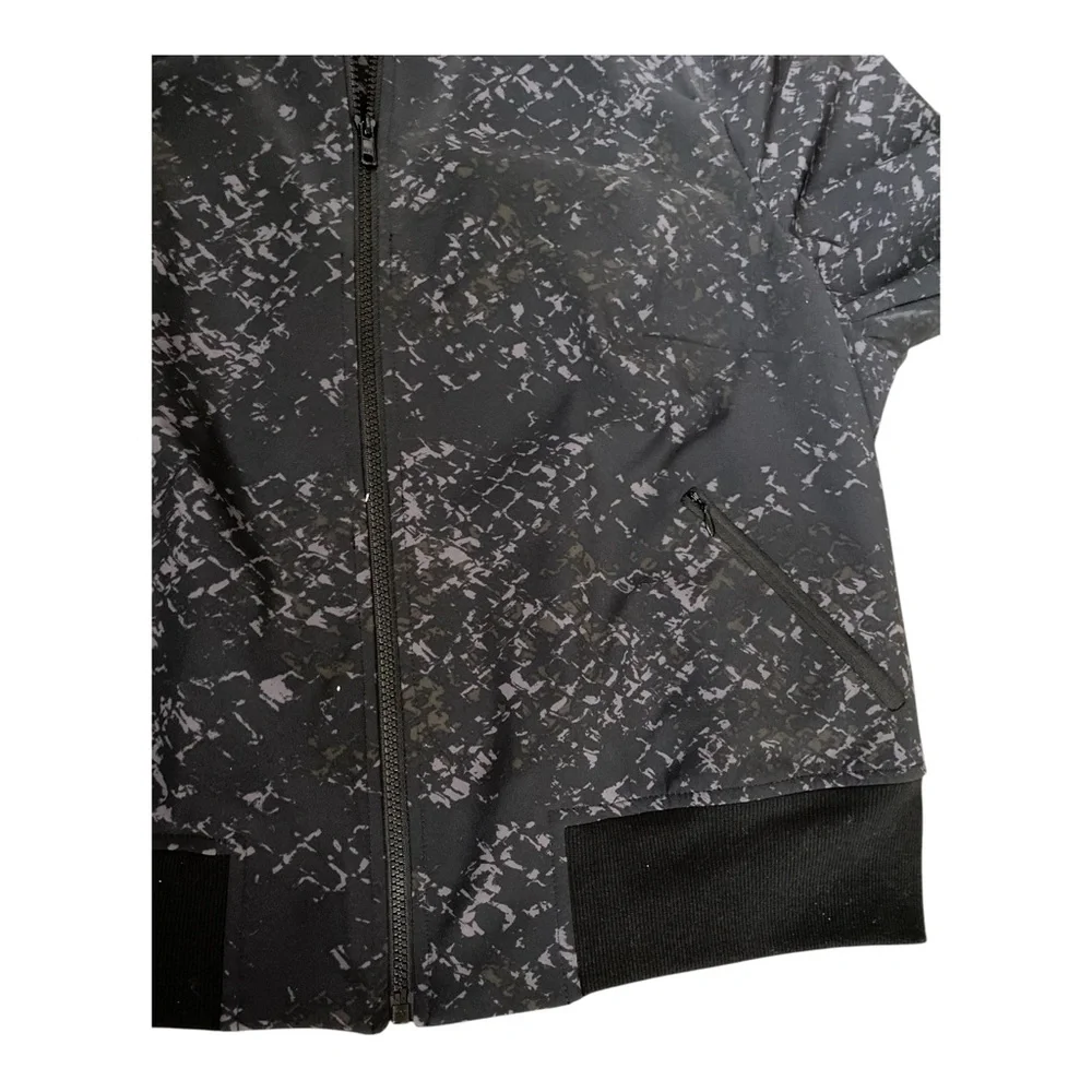 💐NWT Lane Bryant Black Bomber Jacket with Ribbed Details - Picture 9 of 12